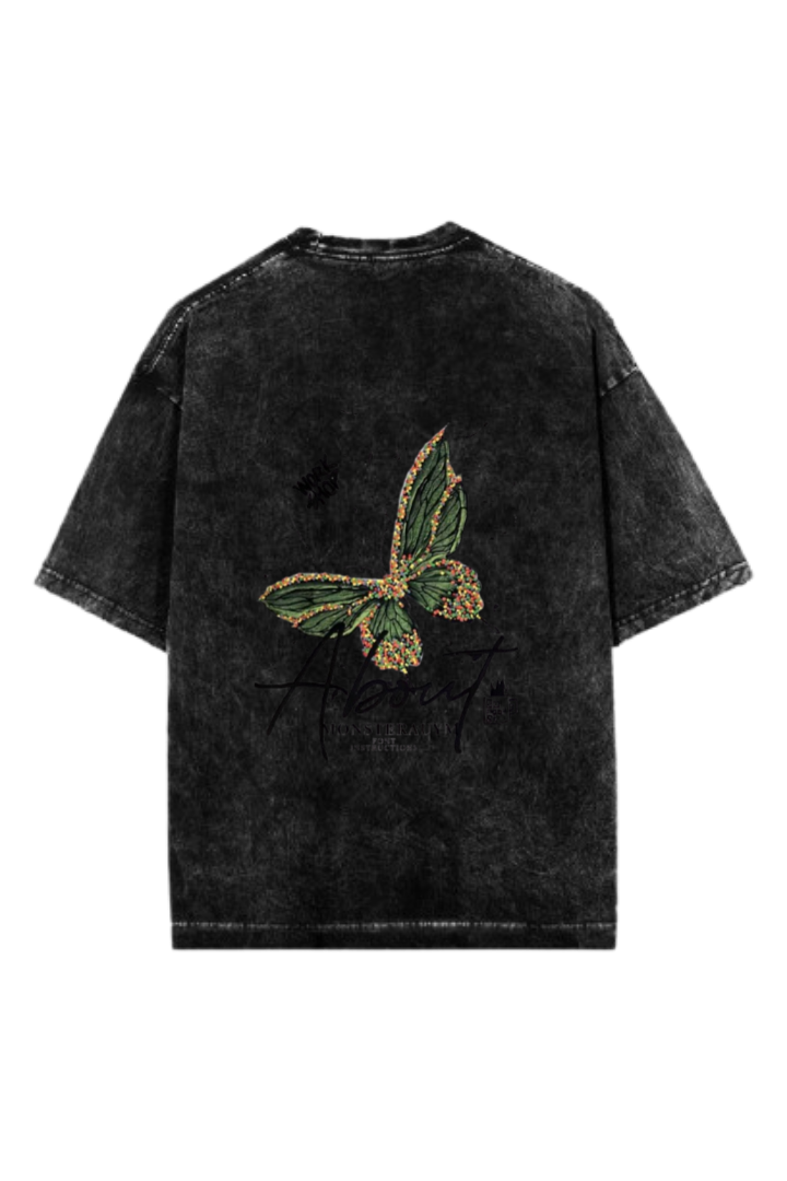 butterflies One Size t- shirt Washed Back 13