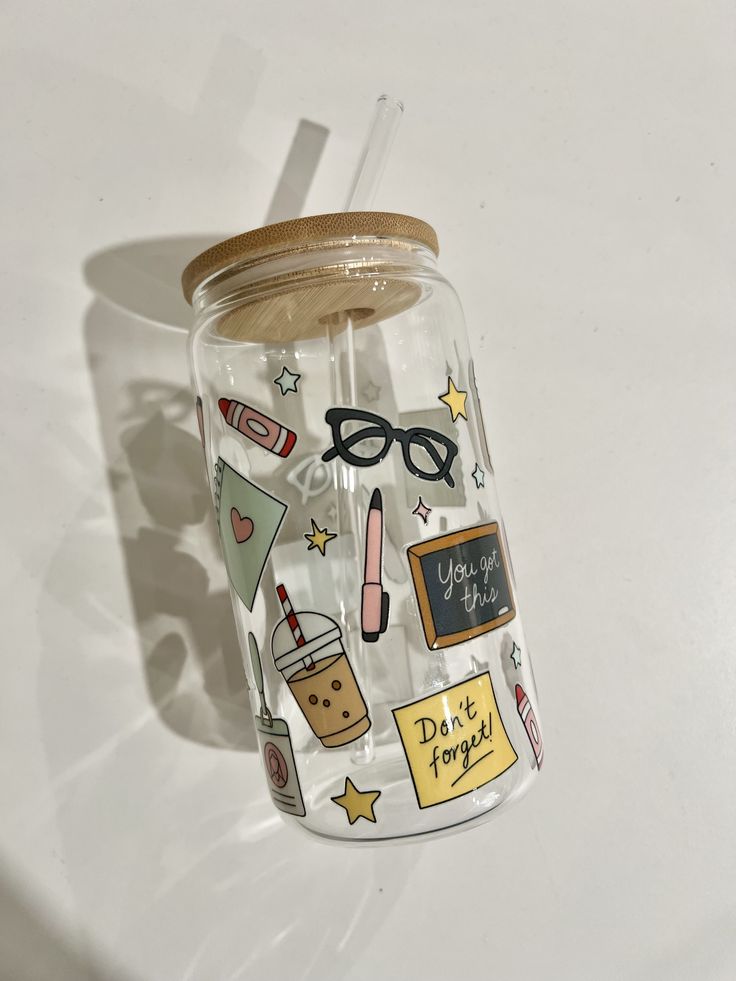 Mug with Wooden Lid and Clear Glass Straw: Practical for Juices and Ice Coffee Don't forget