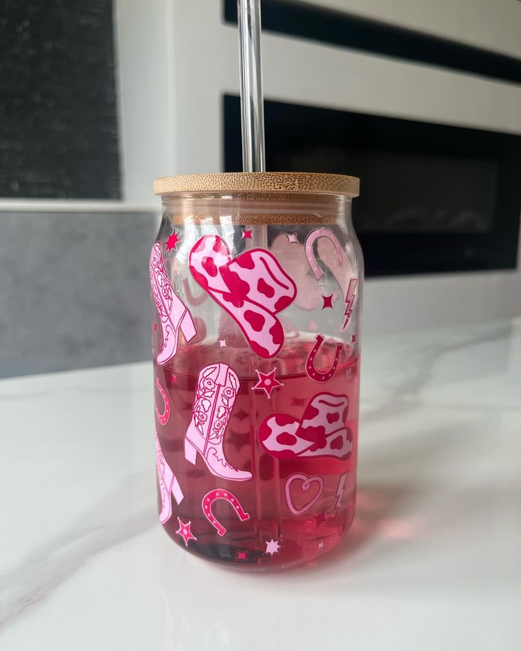 Mug with Wooden Lid and Clear Glass Straw: Practical for Juices and Ice Coffee you are magic (Copy)