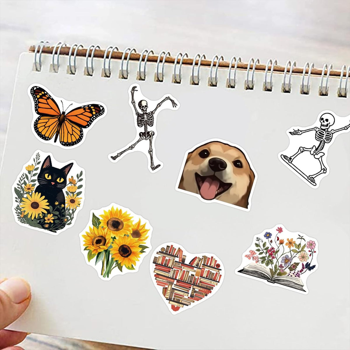 50pcs Aesthetic Stickers for Water Bottle, Cute Vintage VSCO Waterproof Vinyl Decal for Teen Girl Adult Phone Computer Notebook Laptop Travel Case Guitar Skateboard Scrapbook (Cartoon Animal)