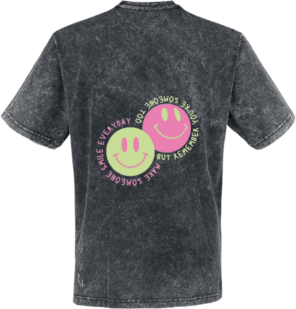Smile t- shirt One Size Washed Back 123