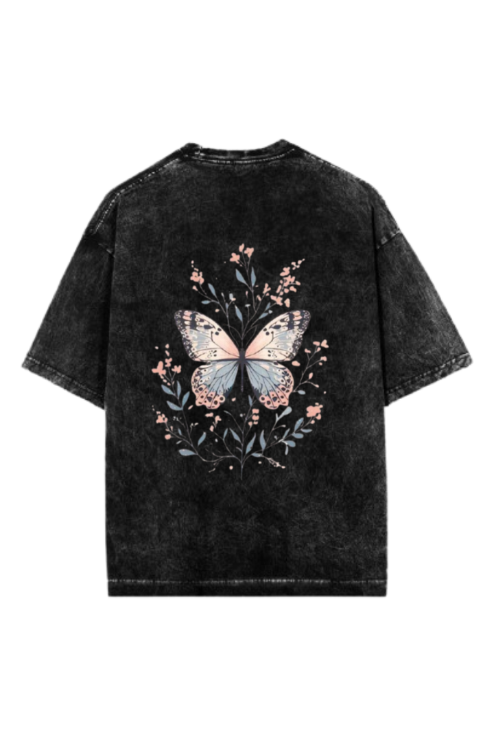 butterflies One Size t- shirt Washed Back 22