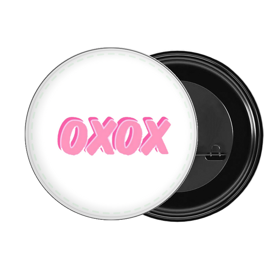 brooch XOXO 31