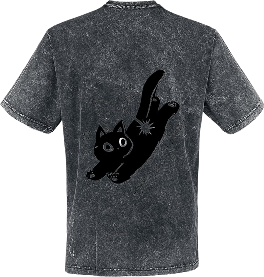 A black cat that looks like it is flying among the stars t- shirt One Size Washed Back 33