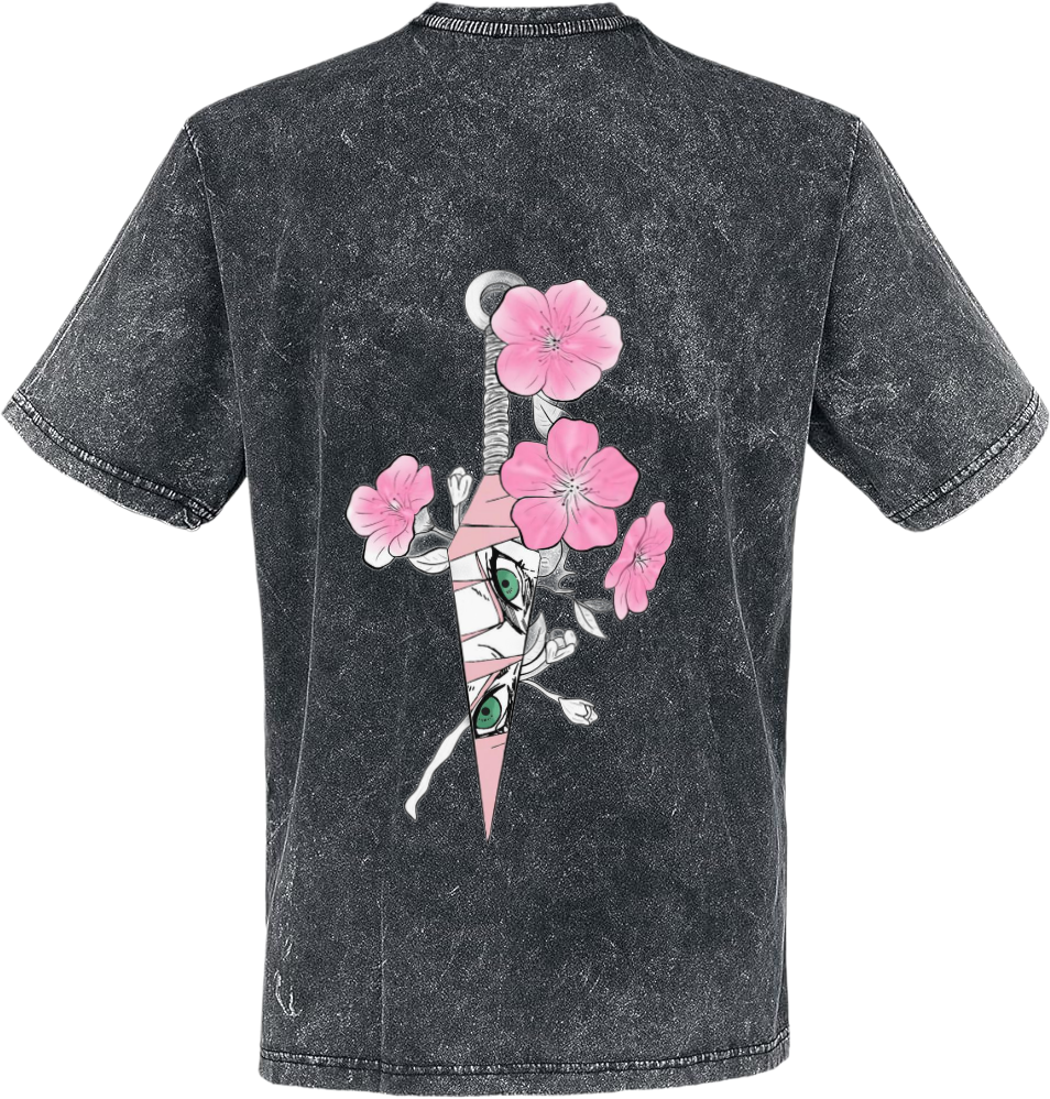 Kunai decorated with cherry blossoms t- shirt One Size Washed Back 35