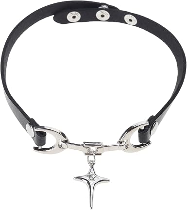 • Goth Black Leather Choker Necklace for Women, Punk Star Pendant Choker Collar with Metal Buckle, Y2K Grunge Aesthetic Neck Jewelry