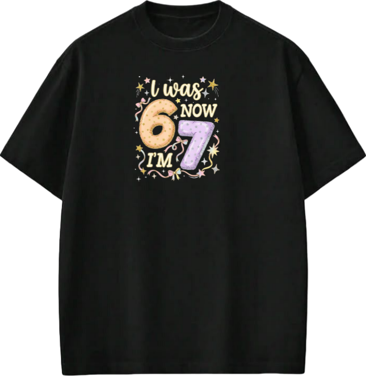 67 designs One Size t- shirt Black 5