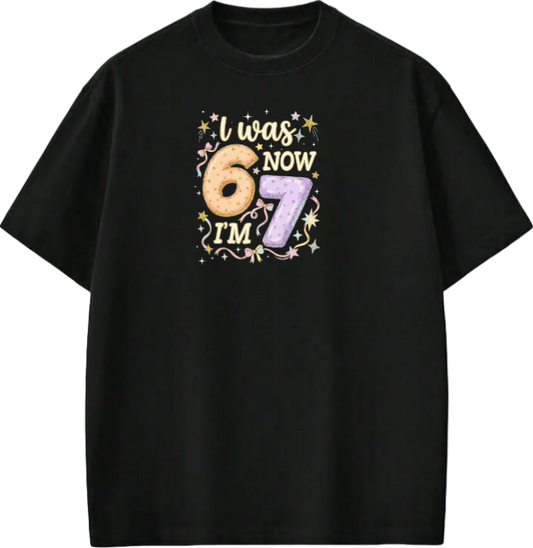 67 designs One Size t- shirt Black 5