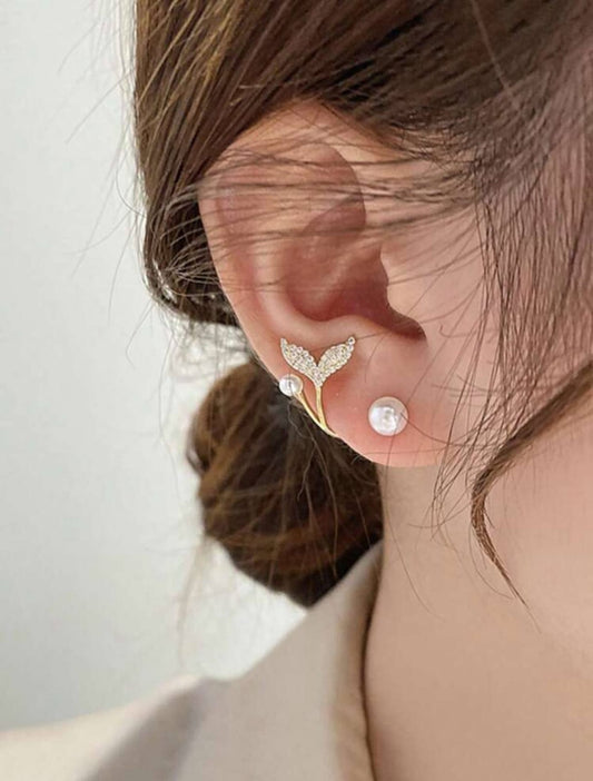 Handmade Mermaid Tail Pearl Ear Jacket Earrings - 1Pair Luxury Gold-Plated Crystal Fishtail Ear Crawlers, Cute Marine Coquette Pearl Stud Jewelry Gift for Women and Teen Girls