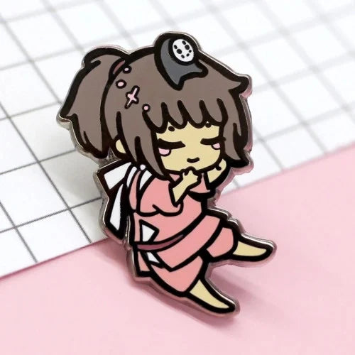 Japanese anime-style brooch pin (Ghibli: Chihiro, Sophie, Howl) for parties