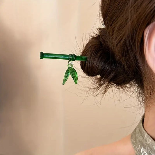 Green Bamboo Chinese Hair Stick for Women, Vintage Faux Jade Hairpin with Hanging Leaves Charm, Traditional Hanfu Retro Hair Chopstick Accessory